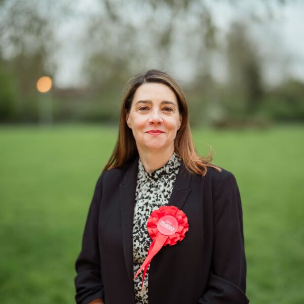 Portrait of Cllr Jane Dickenson